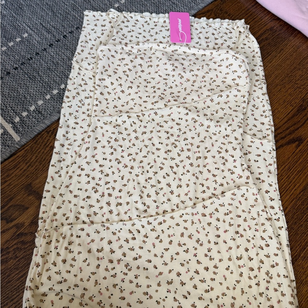 Edikted Cream Floral Maxi Dress with Tiny Rose Print